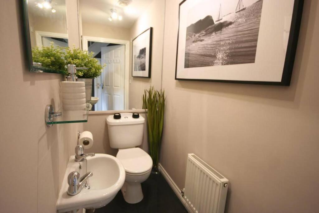 Daimler House - Cosy Home Near Coventry City Centre Exteriör bild