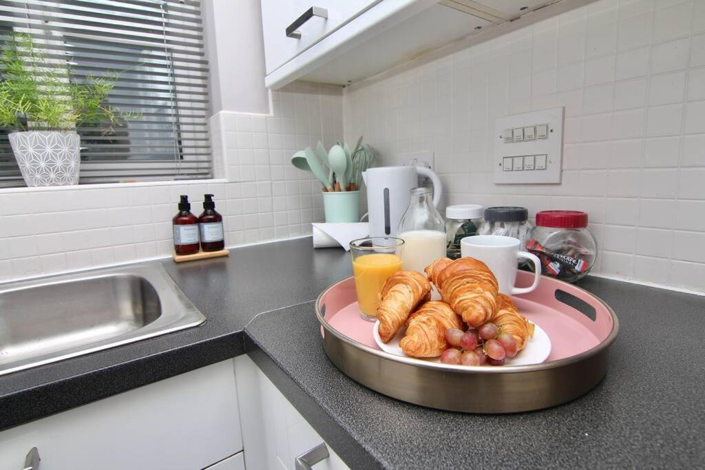 Daimler House - Cosy Home Near Coventry City Centre Exteriör bild