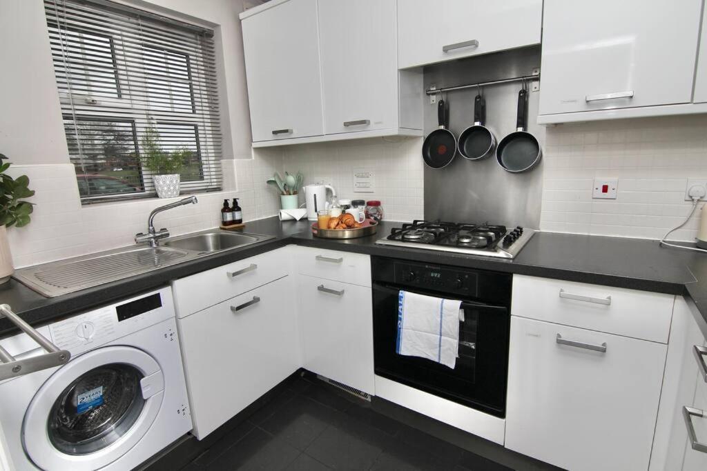Daimler House - Cosy Home Near Coventry City Centre Exteriör bild